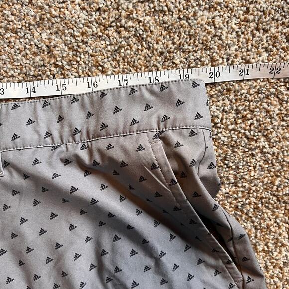 Adidas Golf Shorts.  Men's Gray with Adidas Pattern.  Pockets,  Size 40 - Picture 3 of 6